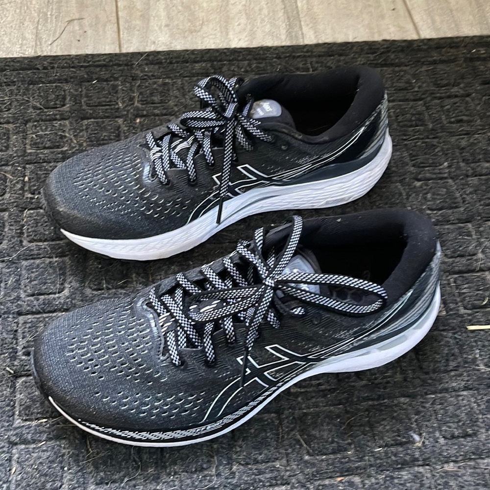ASICS Gel Kayano Sneaker